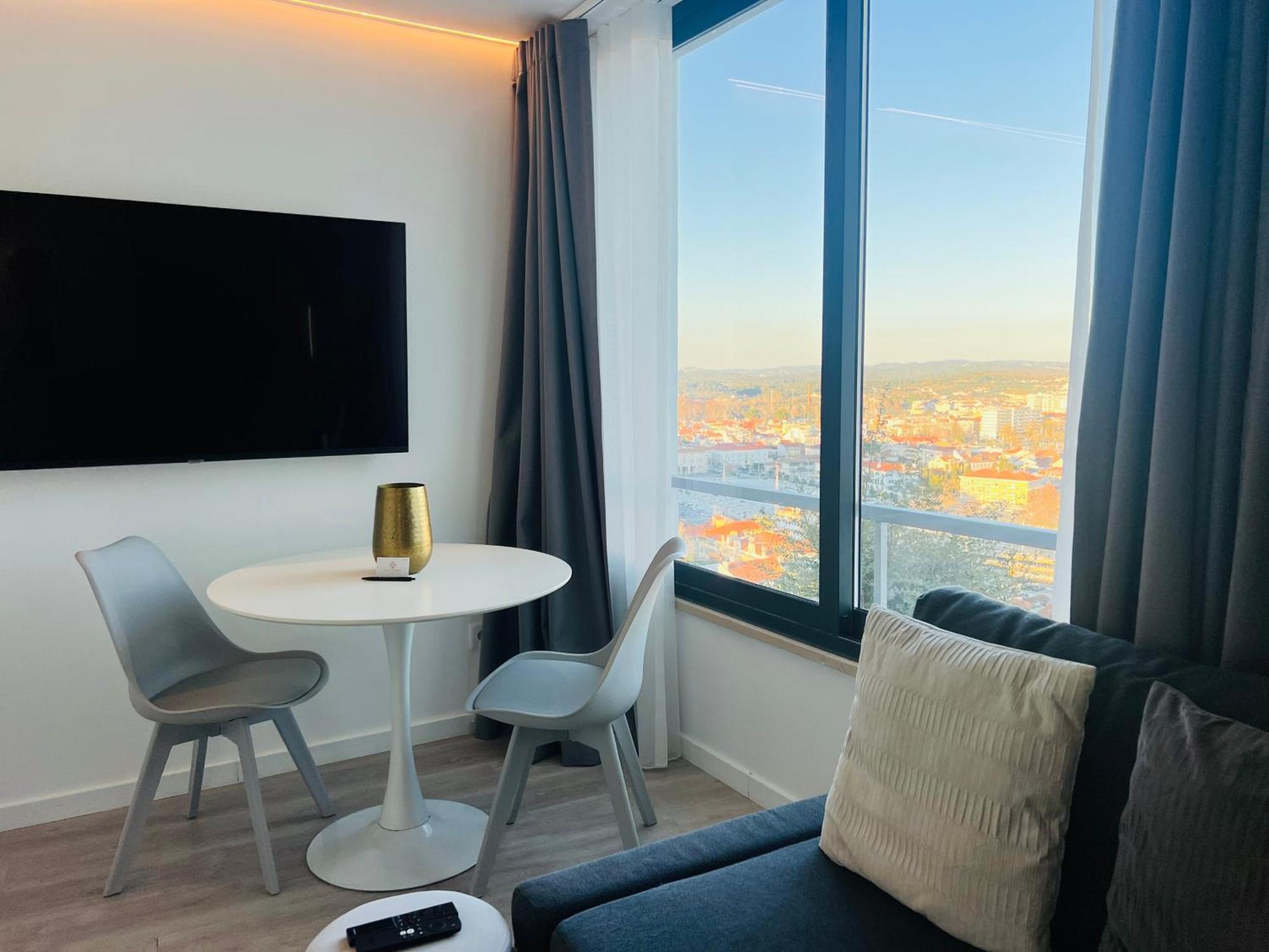 Vila Pombal Tomar Apartments - Pool & City Views Zewnętrze zdjęcie